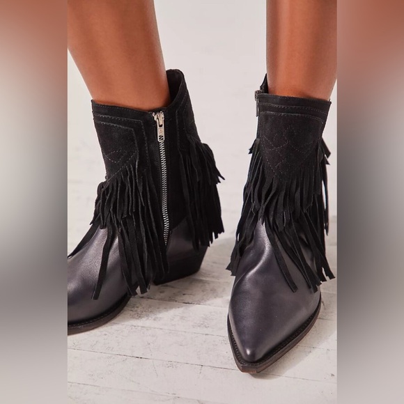 🆕 FREE PEOPLE | LAWLESS FRINGE WESTERN BOOT | BLACK | SIZE: 8 - Picture 9 of 13